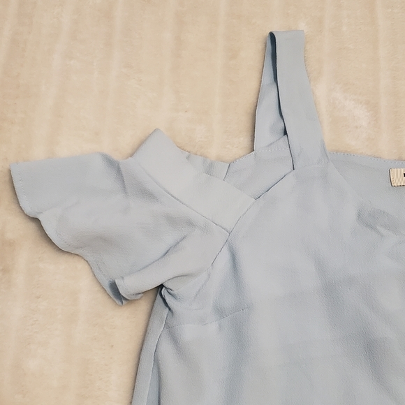 Monteau Baby Blue Flutter Sleeve Cold Shoulder Blouse - Picture 3 of 12